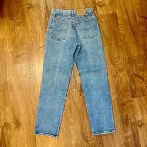 Vintage 505 Student Fit Levi’s. 28 x 30 (26 x 28.5). Paper Tag. Made in USA